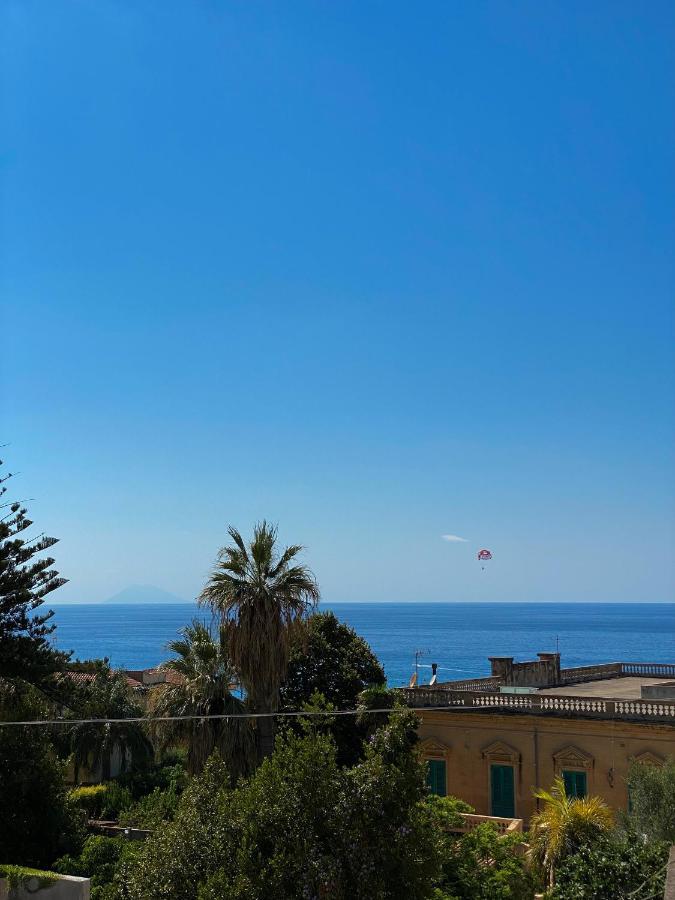 Noone Tropea Guesthouse Exterior photo